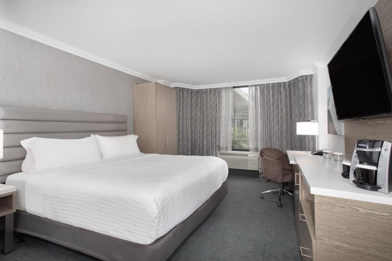 Crowne Plaza Costa Mesa Orange County By Ihg Hotel Buitenkant foto